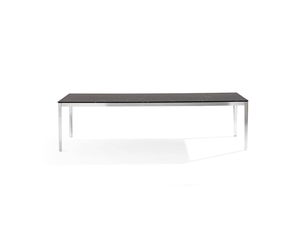 142 COTONE TABLE